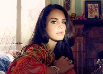 Lana del Rey: Born To Die letra en español (Subs y traducción)